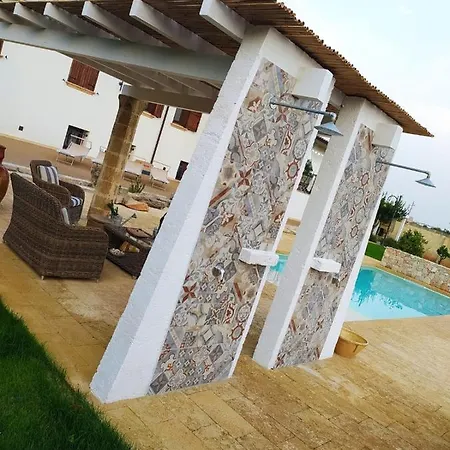 La Cuccuvascia Pool House By Lovesud Alessano