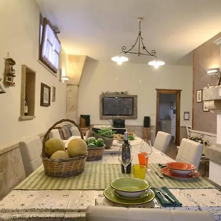 Holiday home La Cuccuvascia Pool House By Lovesud Alessano
